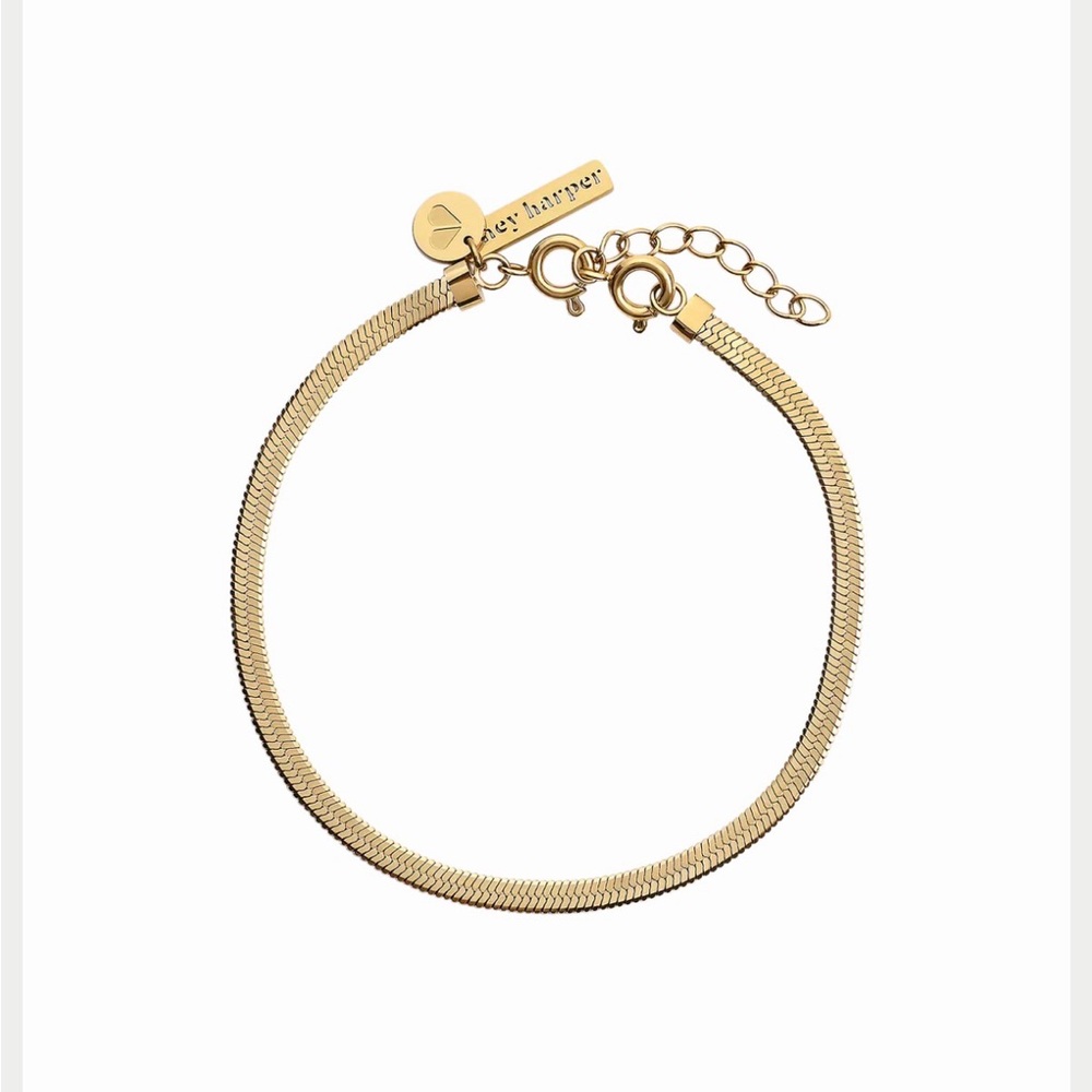 Nassau Herringbone Chain Bracelet